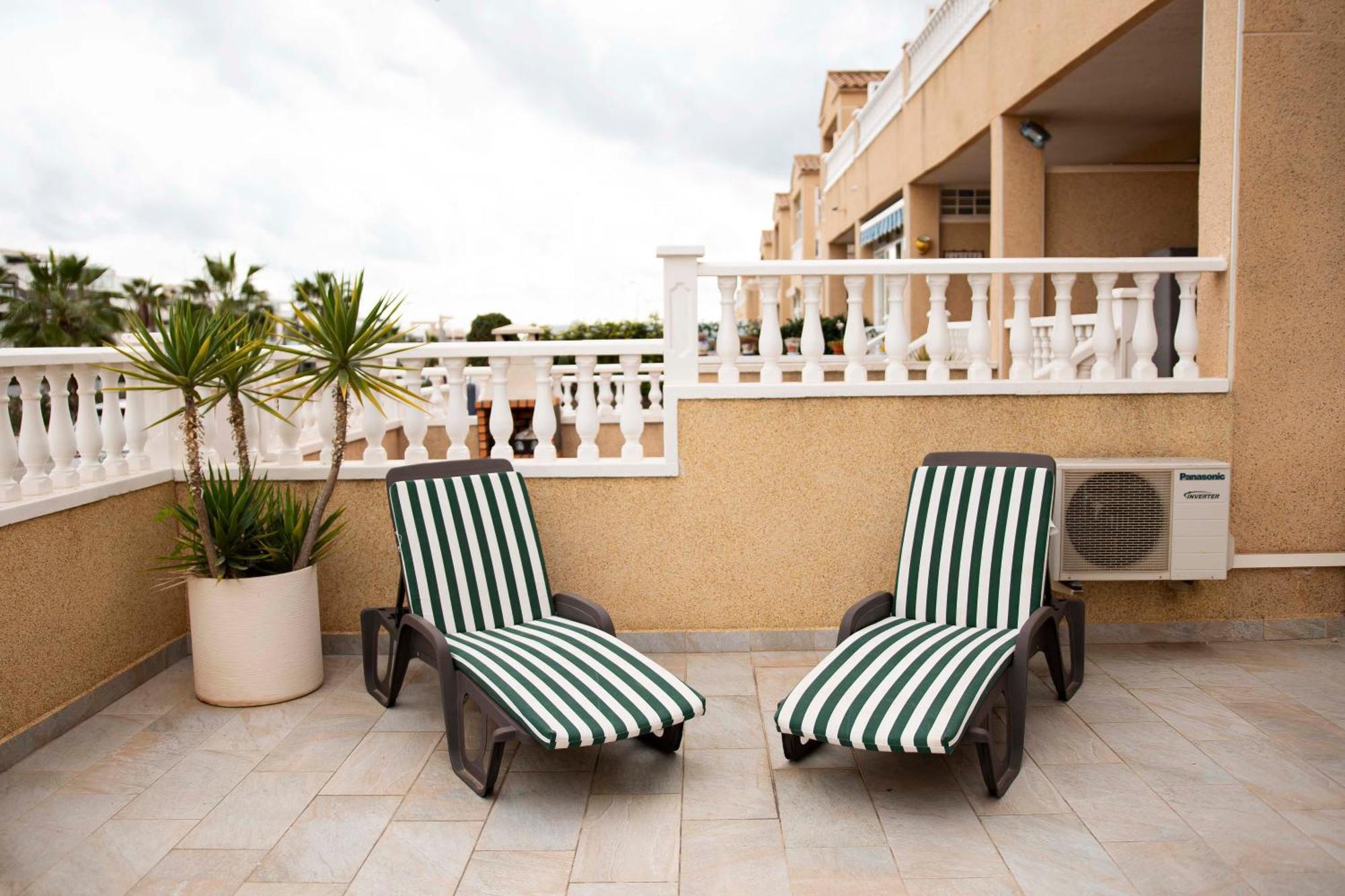 Sunny Getaway In Orihuela Costa Villa Dehesa de Campoamor  Екстериор снимка